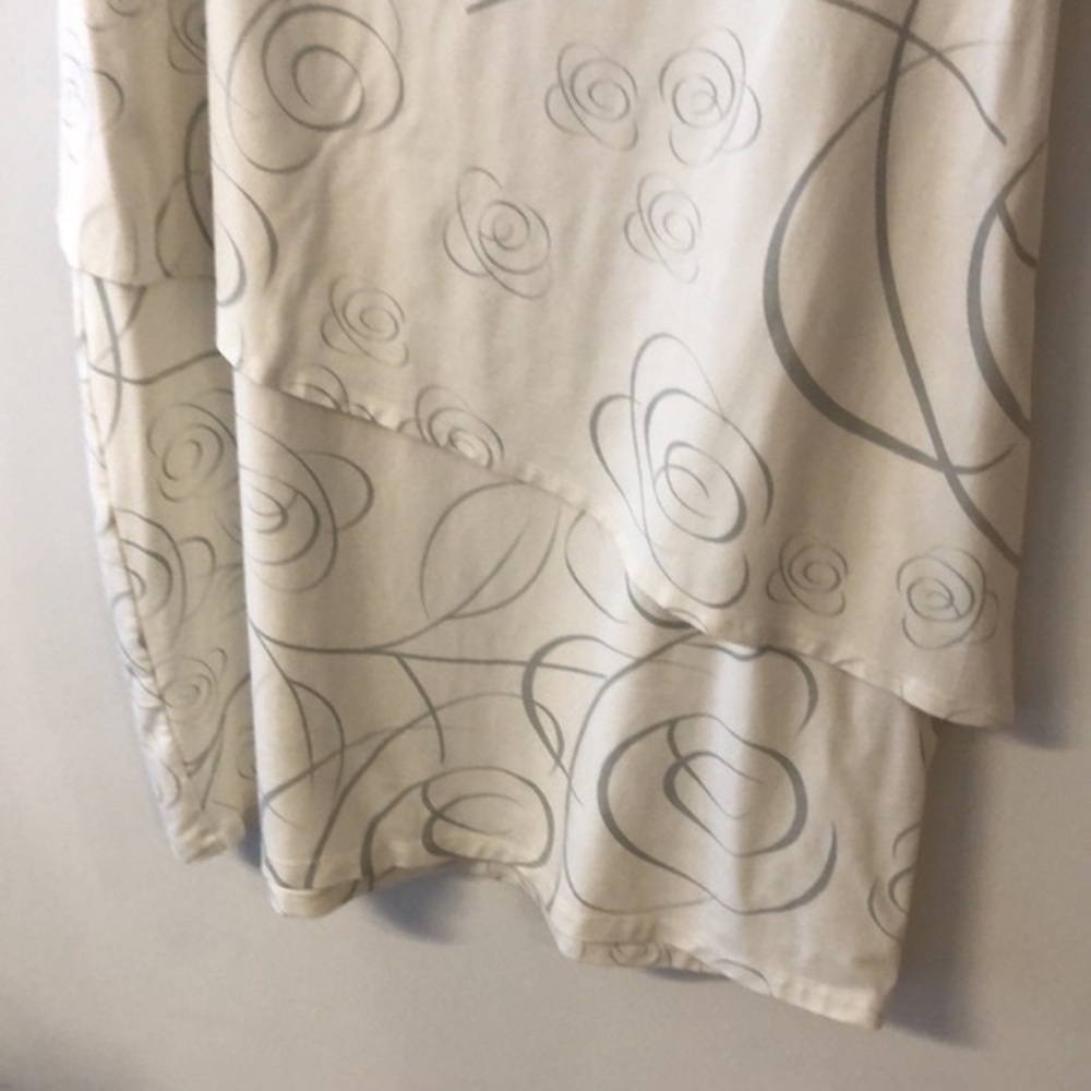 Miik Double Layer Shift Patterned Short Sleeve Sh… - image 3